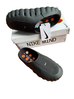 Nike Mind 001